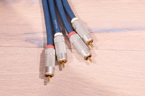 Accuphase audio cable cinch - accuphase,