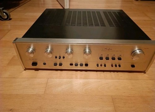 Accuphase e204 high end - accuphase,